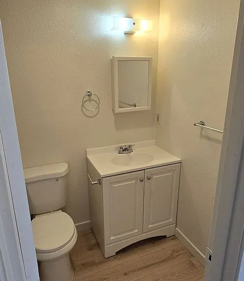 2139 Biehn St #17 — Photo 8
