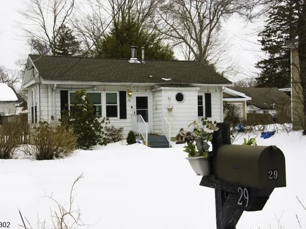 29 Forest Rd, Mount Olive Twp., NJ 07828