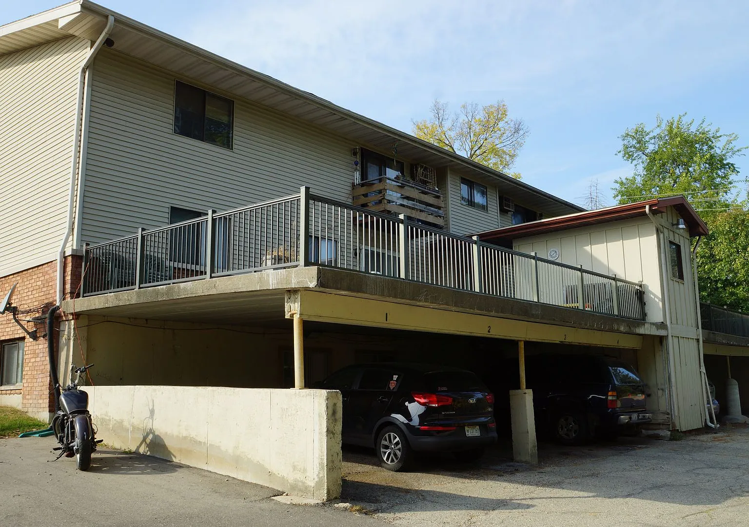 Affordable Stoughton 1-Bedroom Apartment with FREE Heat — Photo 4