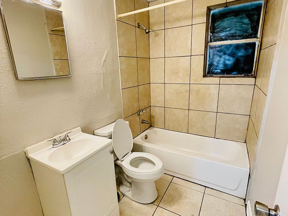 Silver Street Apartments Owner Maintenance Apartment Rentals