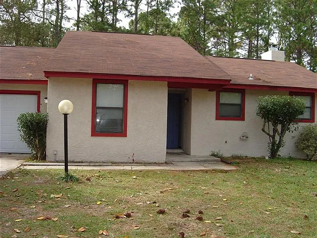 2510 Oak St #A — Photo 1