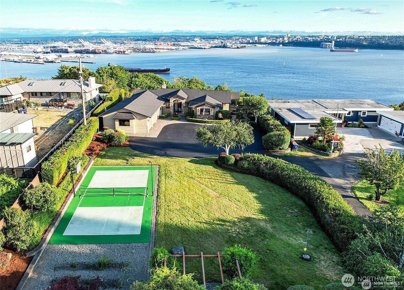 1st image of 4702 Browns Point Boulevard NE