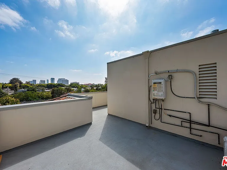1107 Princeton St #105 — Photo 36