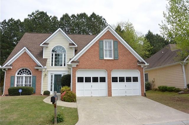 1st image of 1940 Briar Pond Way