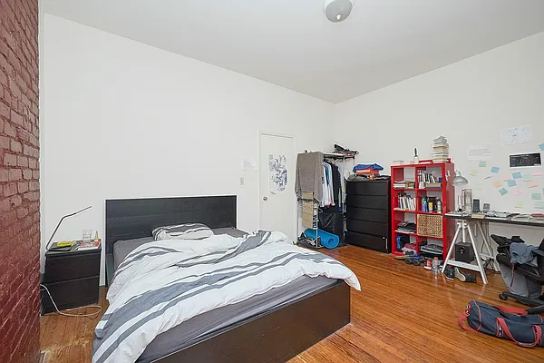 Rented by Keller Williams NYC | media 2