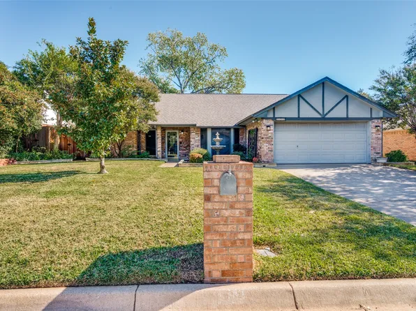 5109 Eagle Nest Dr, Arlington, TX 76017