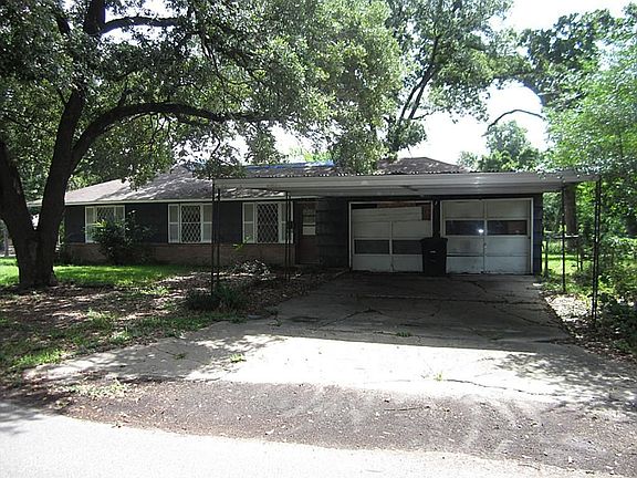 3rd image of 6202 Heron Dr