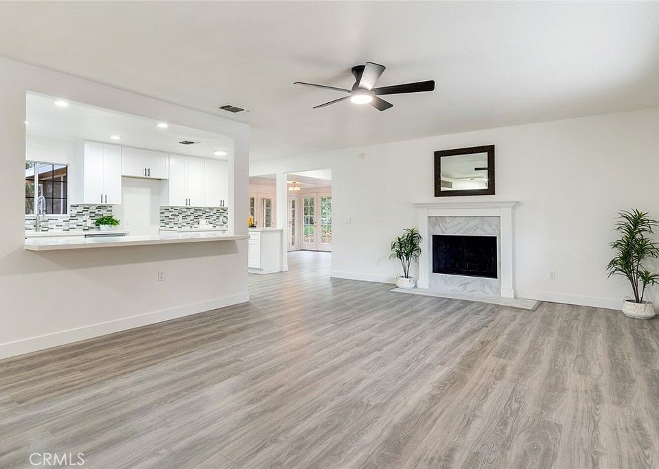 1st image of 34100 Sugar Loaf Ln