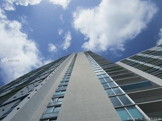 1st image of 325 Biscayne Blvd #2926