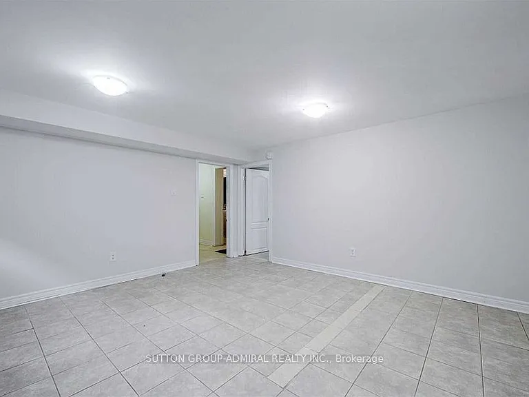 52 Farrell Ave #BASEMENT — Photo 9