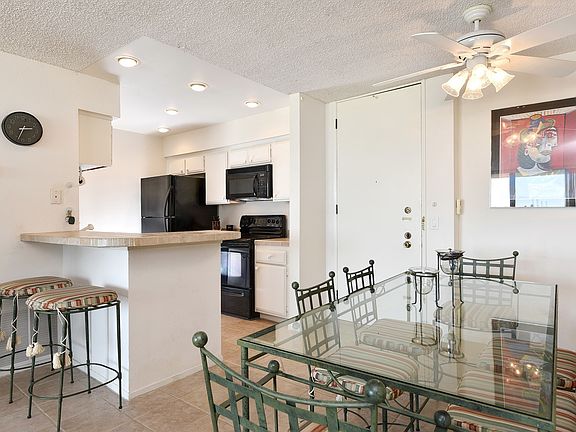 4th image of 1140 Ocean Blvd #240