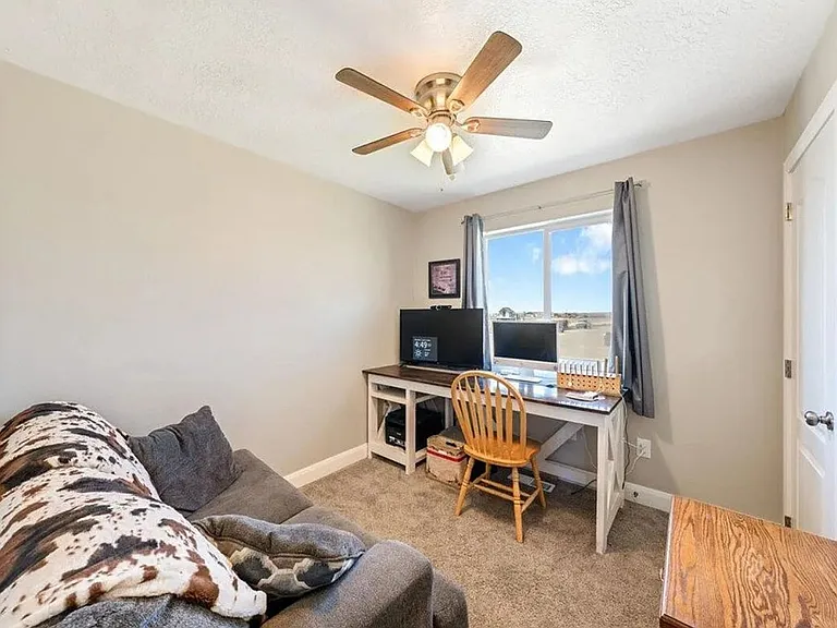 810 E Homestead Blvd — Photo 19