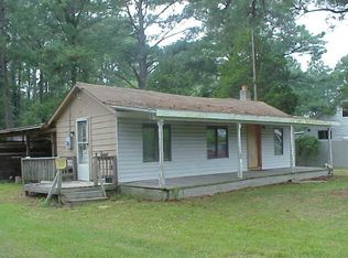 20390 Deep Creek Rd, Onancock, VA 23417