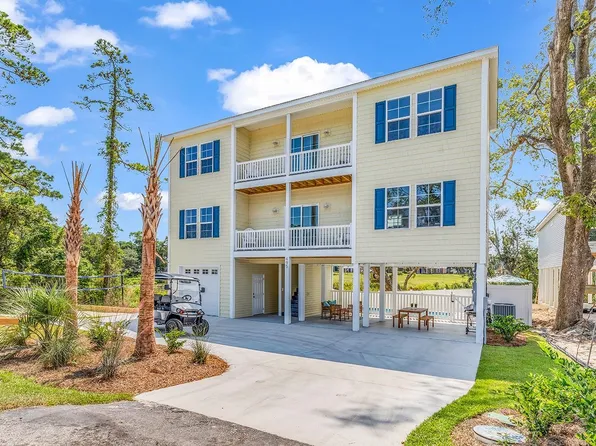 495 Rosemary Ln., North Myrtle Beach, SC 29582