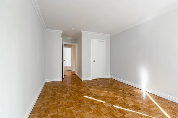 Rented by Stonehenge NYC LLC | media 9