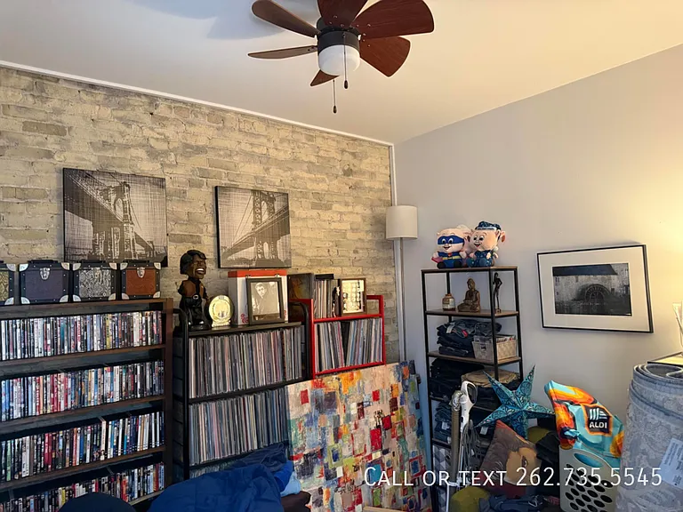 232 Main St #UPPER — Photo 2