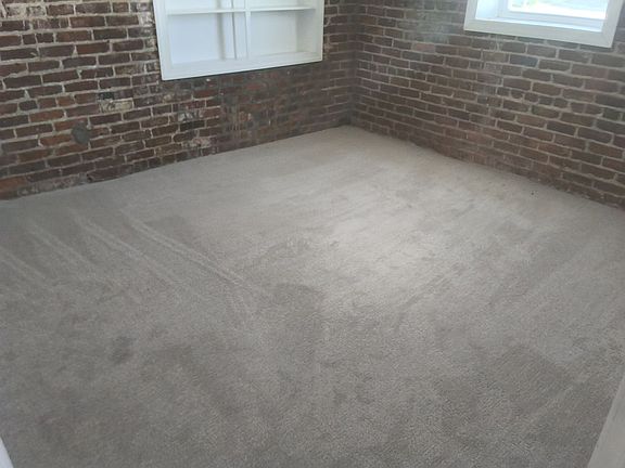 3rd image of 111 N Main St Unit H