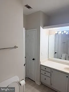 7315 Castleberg Ct — Photo 19