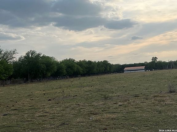 4th image of 21739 N US Hwy 277