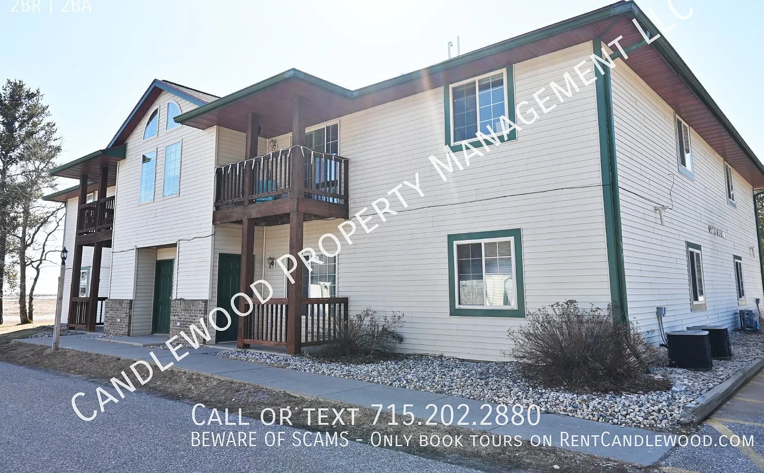 Pet Friendly Upper 2bed/2bath Apartment Available NOW! — Photo 3