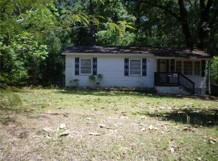 1616 Phillips Ln, Mobile, AL 36618