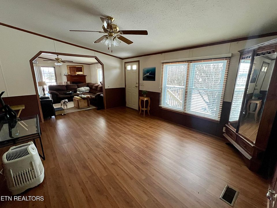 867 Oakland Rd, Sweetwater, TN 37874 Zillow