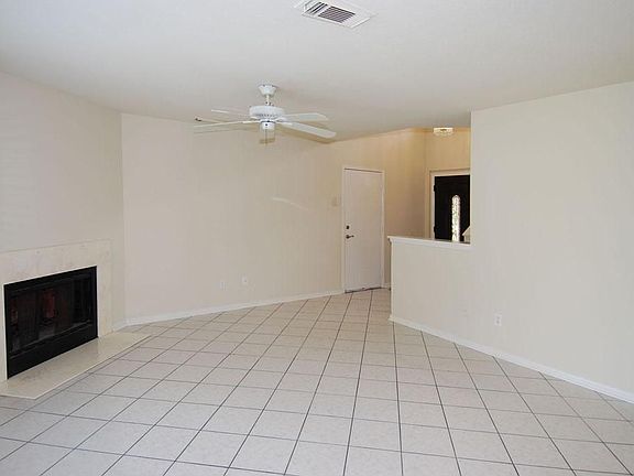 5th image of 2615 Sherwood Hollow Ln