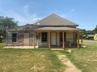 502 W 5th St, Elk City, OK 73644