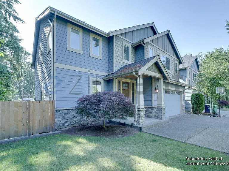 7607 NE 143rd Ct — Photo 2