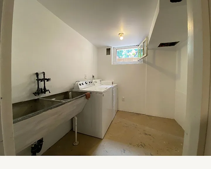 747 12th St — Photo 28
