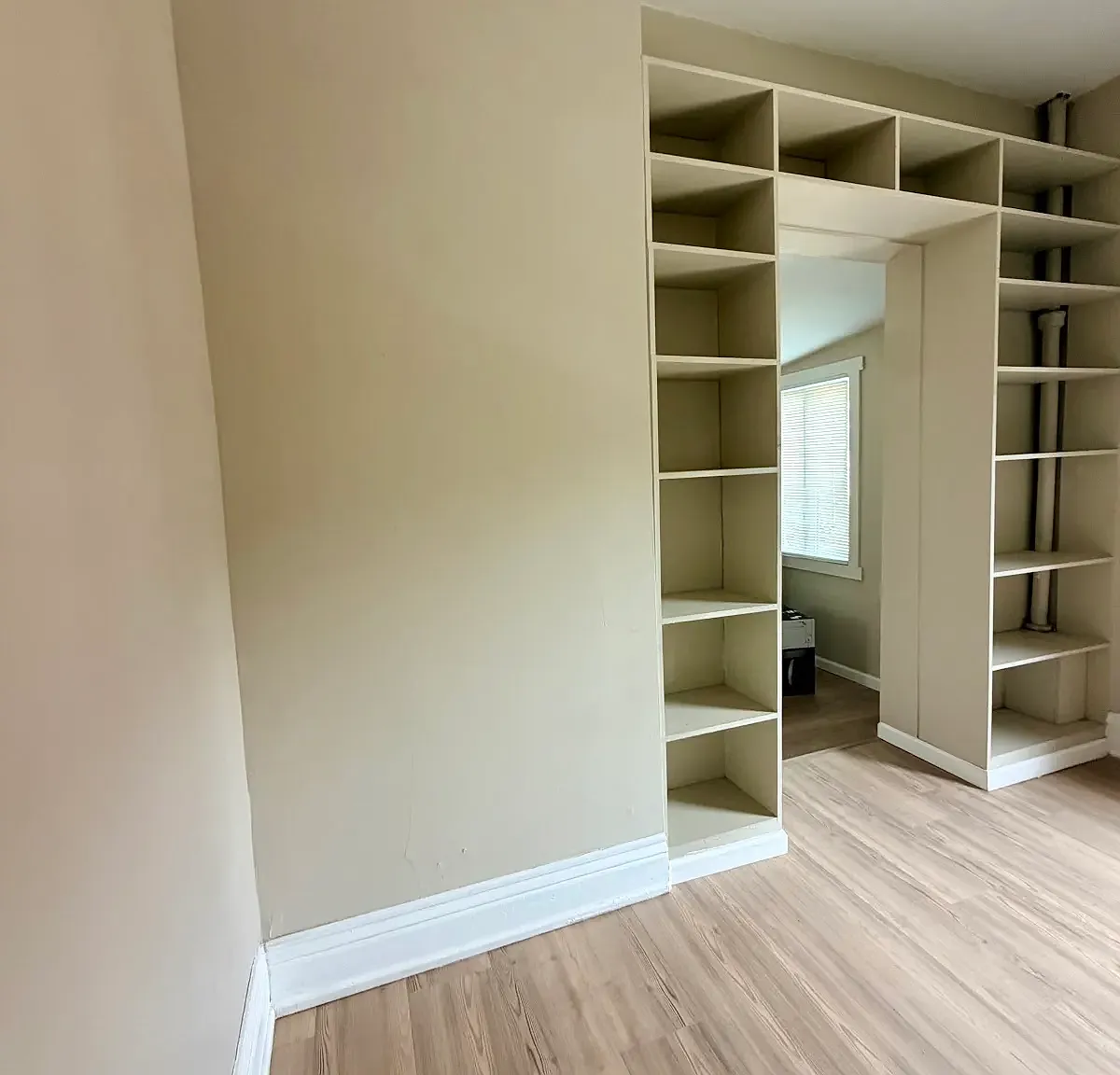 1437 Hepburn Ave. Unit #3 Louisville, Ky 40204 — Photo 3