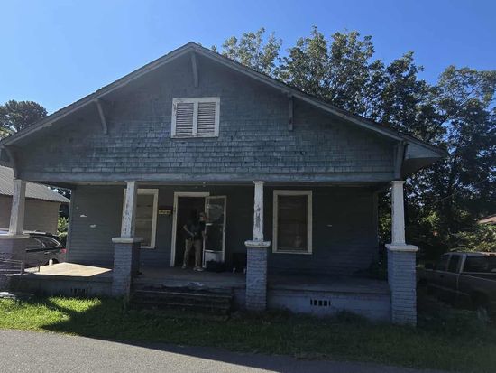 108 Washington Ave, Gaffney, SC 29340