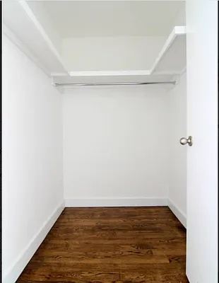 Rented by Reuveni LLC | media 6