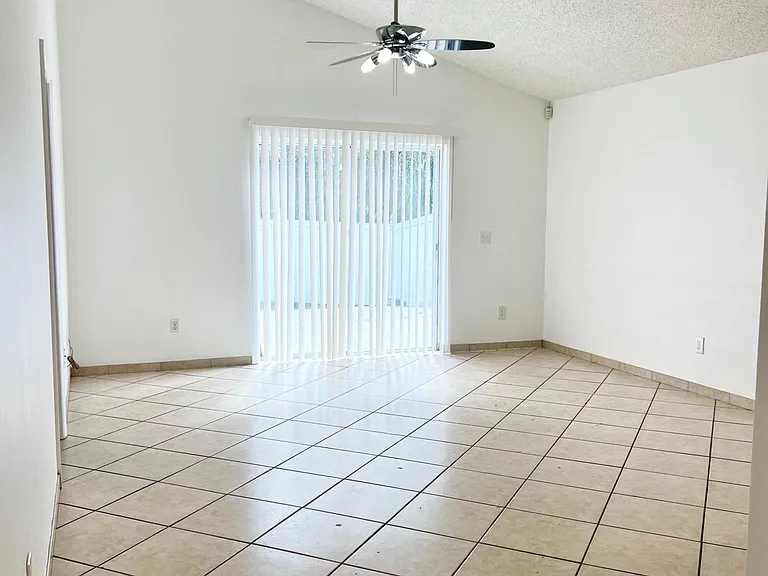 13158 Odyssey Lake Way — Photo 6