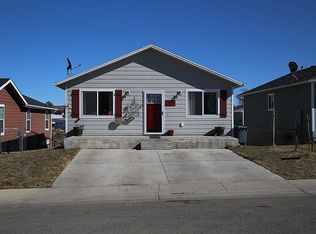 1735 Highland Ave, Sheridan, WY 82801