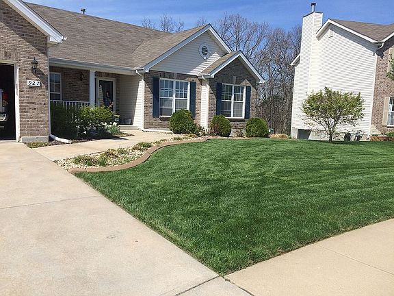 3rd image of 927 Lindmark Dr