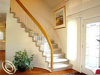 4th image of 6265 Anne Dr