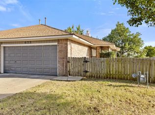 622 Peppertree Ln, Midwest City, OK 73110