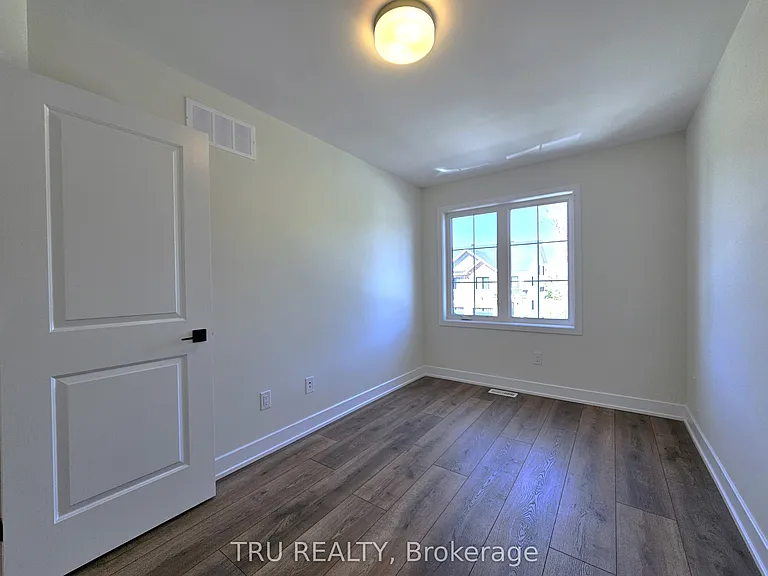 146 Wallace St — Photo 21