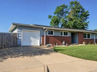 838 Carriage Cir, Salina, KS 67401