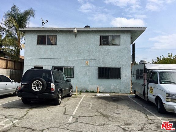 3rd image of 1017 Lakme Ave APT 2