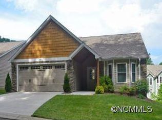 16 Jennlyn Dr, Arden, NC 28704