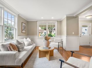 13 Cook St #13, Newton, MA 02458