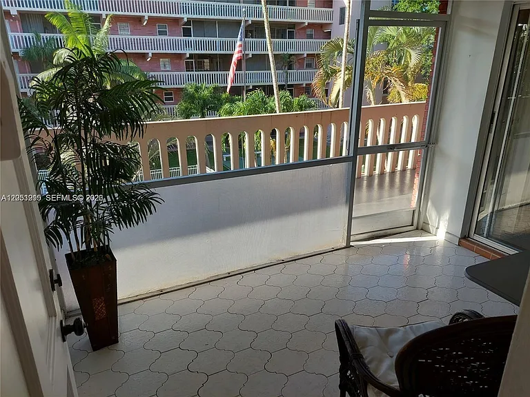 180-12 15C #15C — Photo 12