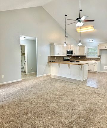 Living Room looking into kitchen