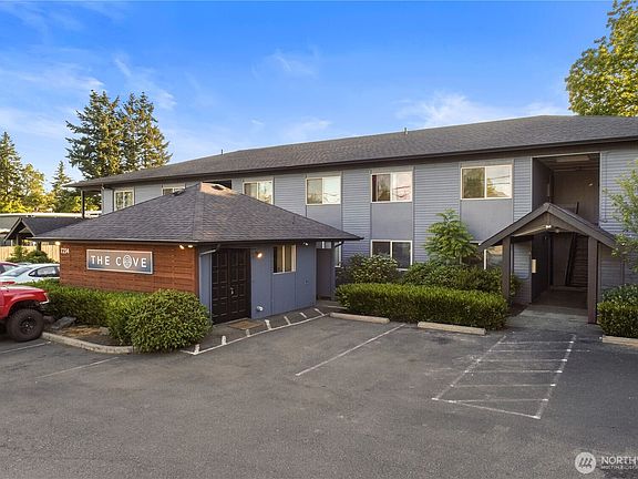 4th image of 7234 47th Avenue NE