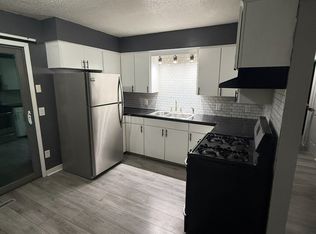 3725-3727 Kalamazoo Ave SE, Grand Rapids, MI 49508