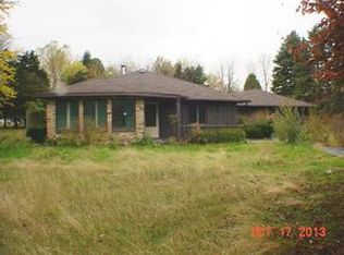 3428 Bangor Rd, Bay City, MI 48706