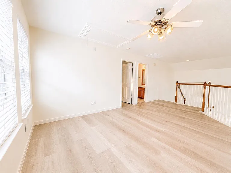 7219 Brookville Ln — Photo 22