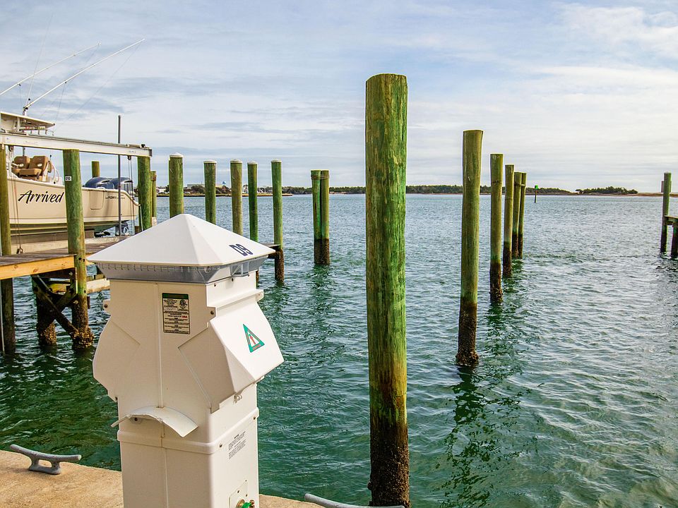 1st image of D 09 Olde Towne Yacht Club